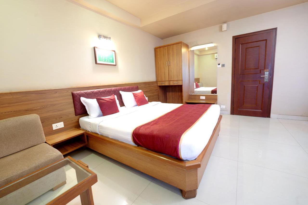 Hotel Prestige, Mangaluru Exterior foto